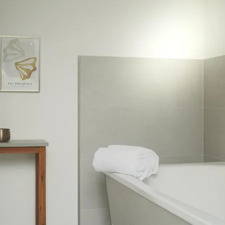 Apartament Charmante Wippsteert Auf Ruegen, Grosser Garten Und Sonnen Terrasse Am Golf Platz Und Nationalpark Jasmund *